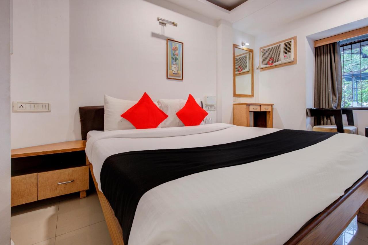 מומביי Capital O 77295 Hotel Bansidhar Bhuvan מראה חיצוני תמונה